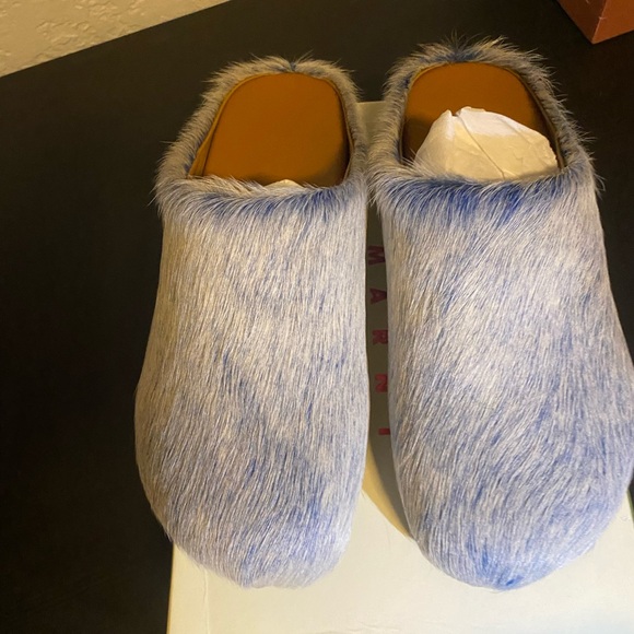 Marni Blue and White Fur Slip-On Loafers